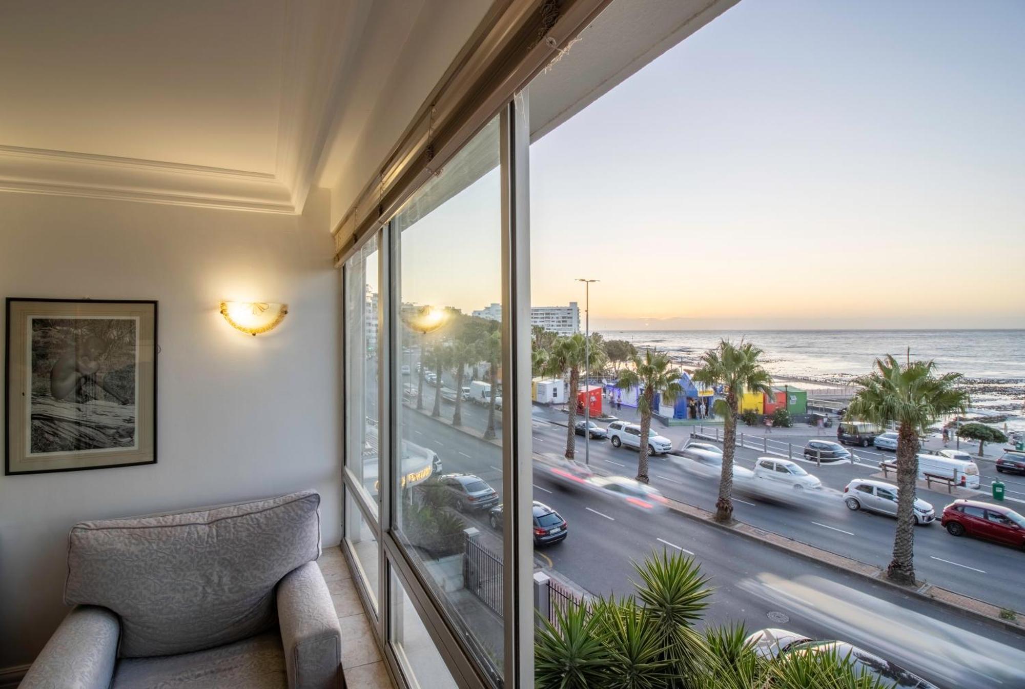 Apartment Beachfront Seaview Cape Town