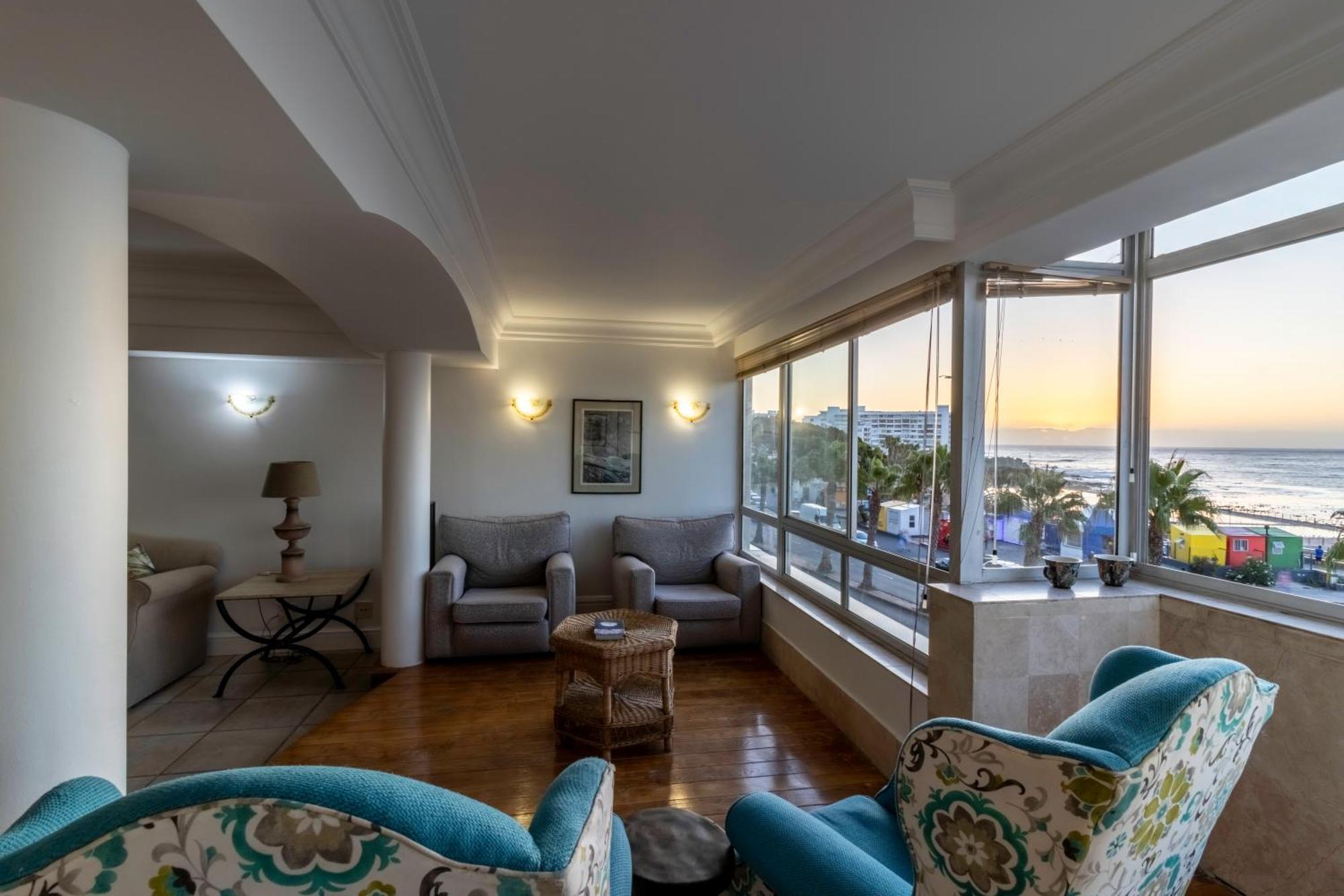 Apartment Beachfront Seaview Cape Town
